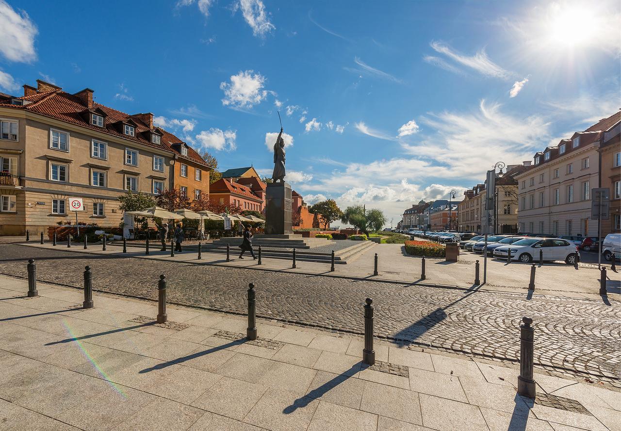 P&O Serviced Apartments Old Town Podwale Varşovia Exterior foto