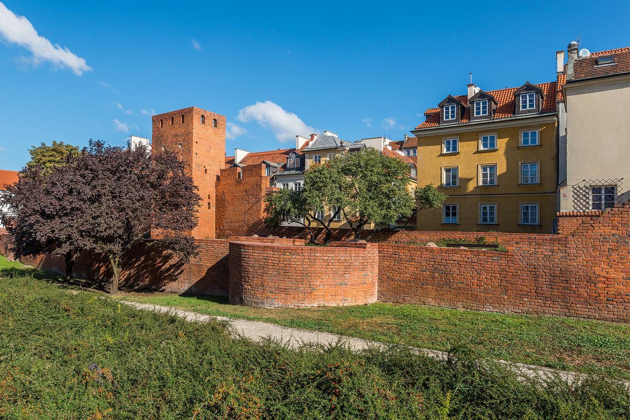 P&O Serviced Apartments Old Town Podwale Varşovia Exterior foto